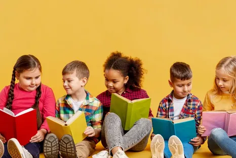 La lectura y la escritura nos dan acceso a dimensiones de la vida que nos enriquecen. La lectura y la escritura nos dan acceso a dimensiones de la vida que nos enriquecen.