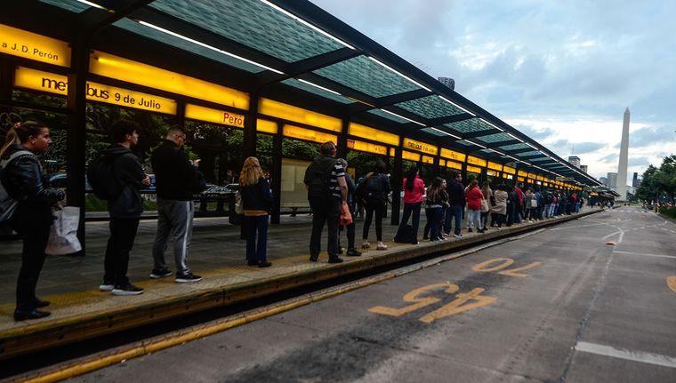 La próxima semana habrá una negociación clave entre empresarios y la UTA. Foto: Juan Mateo Aberastain/MDZ