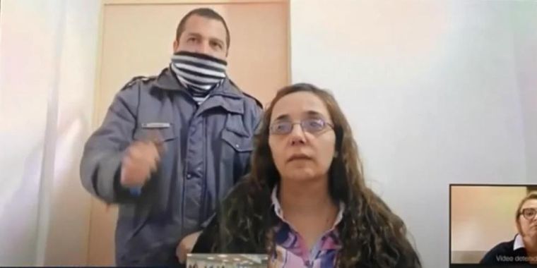 La mujer recibió la asistencia de manera digital