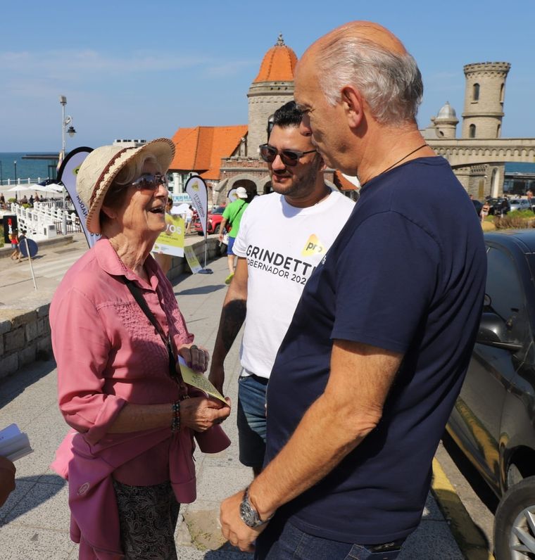 Néstor Grindetti cuenta con el apoyo de Mauricio Macri para ser candidato a gobernador.