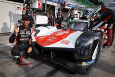 Pechito López hace historia en las 14 Horas de Le Mans. Foto: Deportes AR Pechito López hace historia en las 14 Horas de Le Mans. Foto: Deportes AR