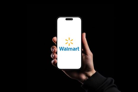 El iPhone 15 brilla en las góndolas de Walmart con un precio de oferta sin precedentes este mes de mayo. El iPhone 15 brilla en las góndolas de Walmart con un precio de oferta sin precedentes este mes de mayo.