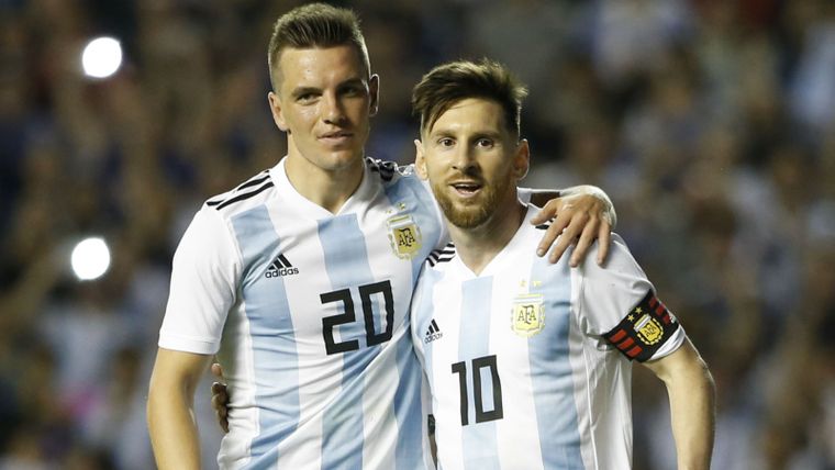 Giovani Lo Celso y Lionel Messi