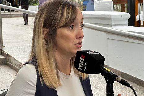 La senadora mendocina Anabel Fernández Sagasti cuestionó duramente al Gobierno por el proyecto que redefine el mapa de Zona Fría. La senadora mendocina Anabel Fernández Sagasti cuestionó duramente al Gobierno por el proyecto que redefine el mapa de Zona Fría.