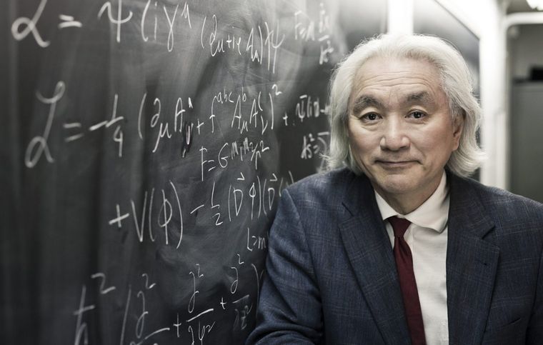 El Dr. Kaku también es conocido por hablar de OVNIS y el futuro de la civilización