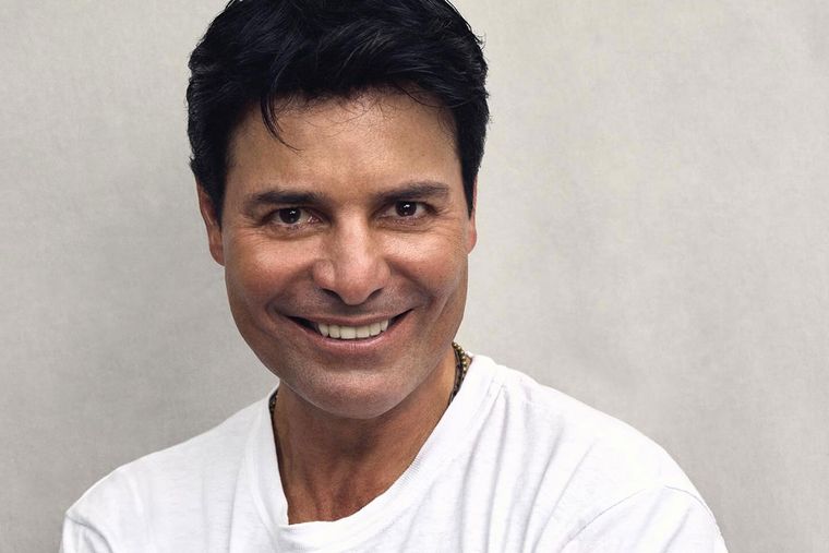 Chayanne fue piropeado durante toda su entrevista en el programa La mesa Caliente de Telemundo.