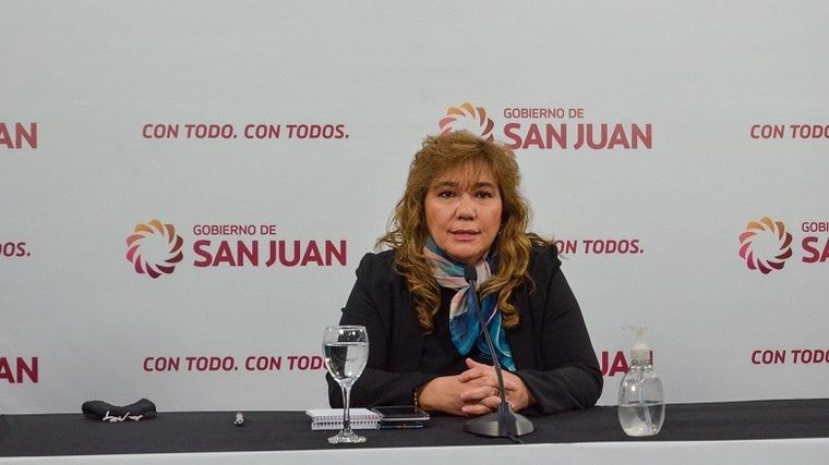 Alina Almazán, secretaria de Planificación del Ministerio de Salud Pública de San Juan.