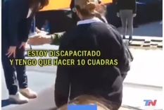 Un jubilado increpó a la intendenta de Moreno, Mariel Fernández.
