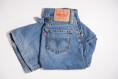 Los pantalones que vuelven a ser tendencia. Foto: Shutterstock