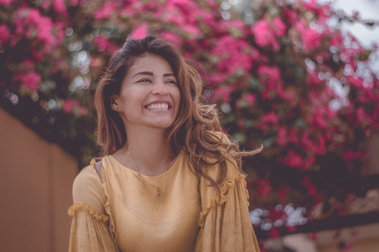 Si estás solo debes mostrarte más al natural Cáncer, más genuino. Así podrás lograr que alguien comience a verlos de un modo diferente. Foto: Unsplash