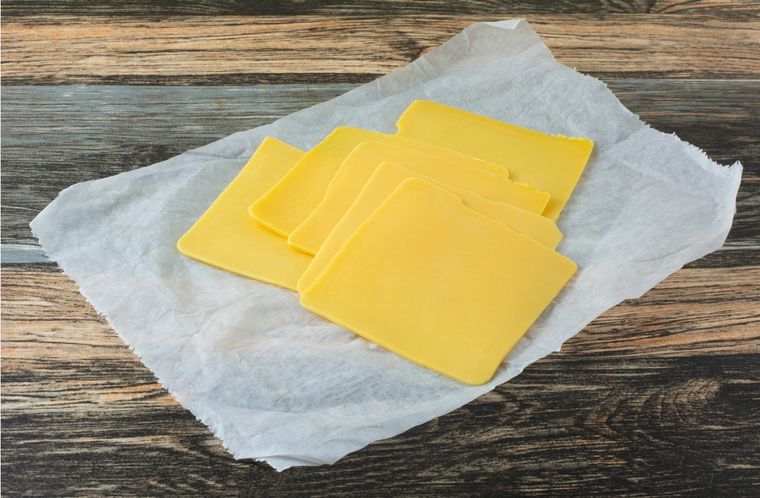 Queso Americano Profeco señaló las maracas de queso americano con menor calidad Foto: Shutterstock