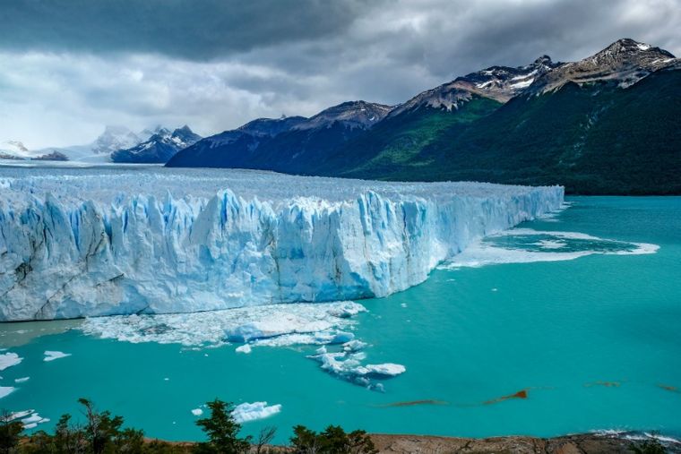 Los glaciares y las zonas periglaciares protegidas ocupan apenas un 0,2% del territorio nacional. Los glaciares y las zonas periglaciares protegidas ocupan apenas un 0,2% del territorio nacional.