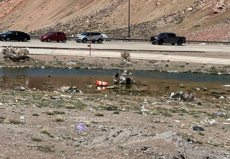 Así está la zona cercana a la Aduana argentina. Foto: MDZ