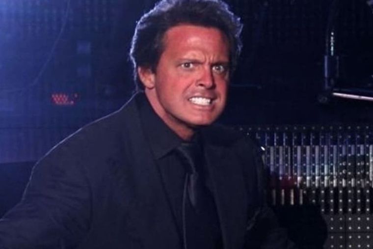 Luis Miguel Foto: La silla rota