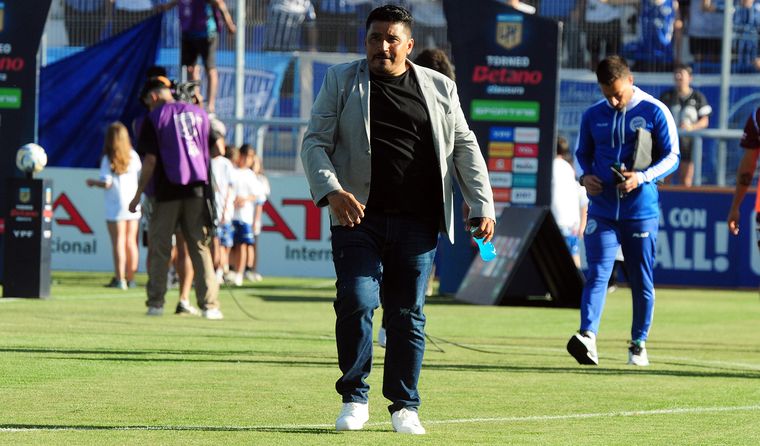 La salida de Omar Asad se da en un contexto de reestructuración en Godoy Cruz. La salida de Omar Asad se da en un contexto de reestructuración en Godoy Cruz. 