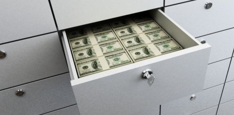 Caja fuerte Las cajas fuertes se han convertido en una opción para seguir guardando los dólares en el banco. Foto: Gentileza cronista.com