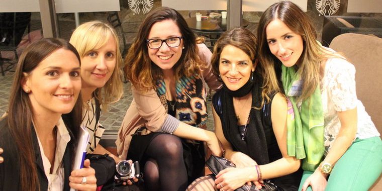 Nazaret Pereira Esley -PuntoCreativo-, Mariana Frolhich, Candela Llanos, Irina Surif -MKT Starbucks Argentina-y Pilar Pose -PuntoCreativo-, llegaron a Mendoza para el lanzamiento de la marca. Foto: Gentileza