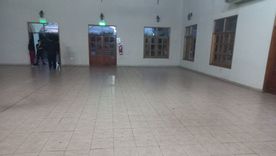 El salón de Casa Bealear completamente vacío el sábado cuando los alumnos tenían la cena de egresados. El salón de Casa Bealear completamente vacío el sábado cuando los alumnos tenían la cena de egresados.