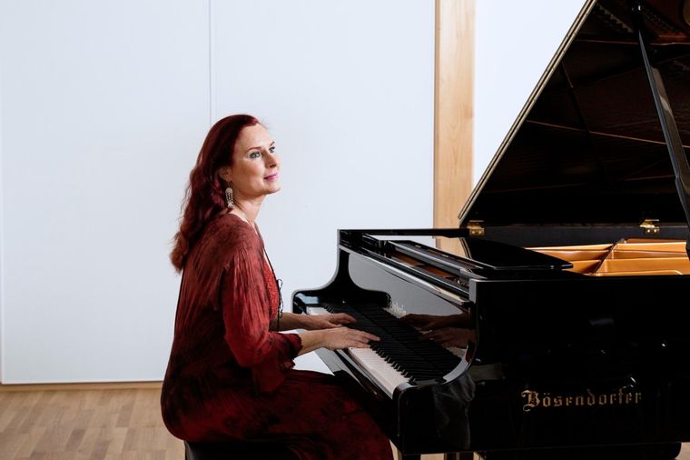 Beatrice Berthold. Beatrice Berthold.