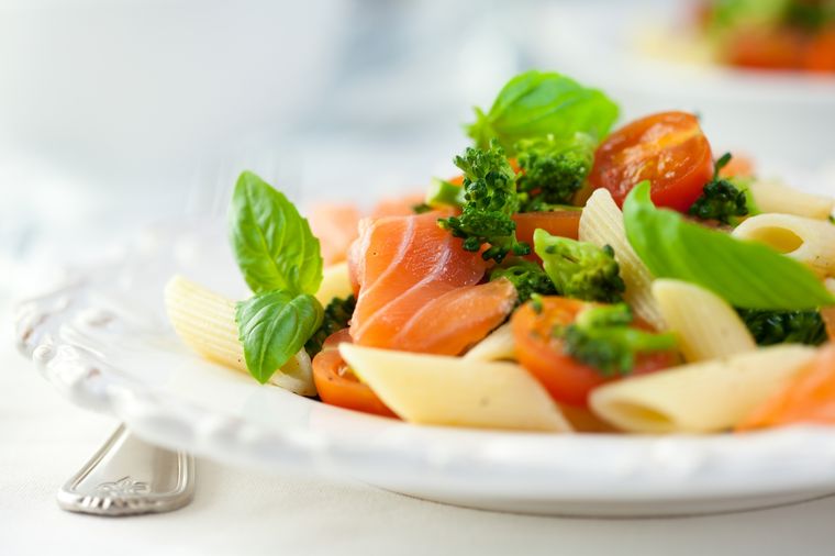 Admira los bellos colores y sabores de esta ensalada exquisita Foto: Shutterstock