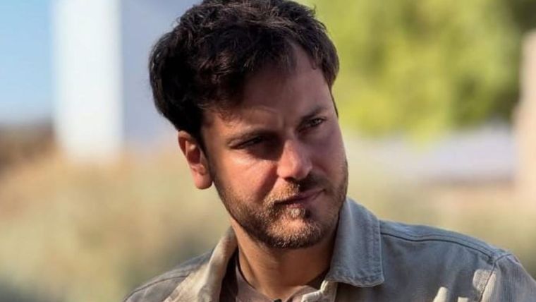 El artista no dudó en aclarar la situación con la ex de Nicolás Vázquez.&nbsp;