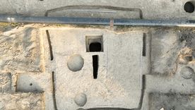 Kurgan, lugar donde se registran fosas domésticas de un asentamiento de los siglos X-XIII en Mayrtup. Kurgan, lugar donde se registran fosas domésticas de un asentamiento de los siglos X-XIII en Mayrtup.