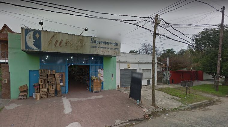 El supermercado se encuentra en una populosa barriada bonaerense