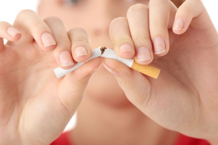 Es fundamental evitar el consumo de tabaco para llevar una vida saludable. Foto: Shutterstock
