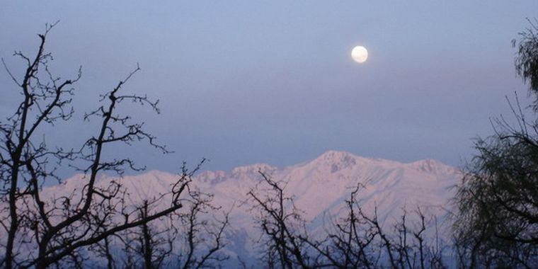 Paisaje nocturno en El Peregrino.