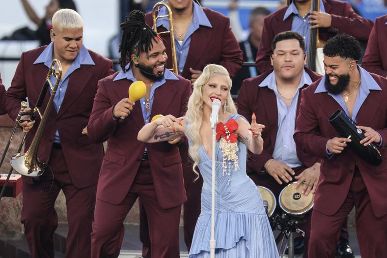 El intermedio más latino del Super Bowl. El intermedio más latino del Super Bowl.