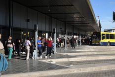 El transporte público de media y larga distancia tendrá un aumento del 30%. Foto: Santiago Tagua/MDZ