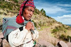 Durante cerca de 500 años, los hombres de Taquile han usado su sombrero para expresarse y para atraer pareja. Foto: HADYNYAH/GETTY IMAGES Foto: HADYNYAH/GETTY IMAGES