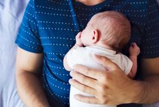 perdio el trabajo por la pandemia y vendio a su bebe por u$s24.000