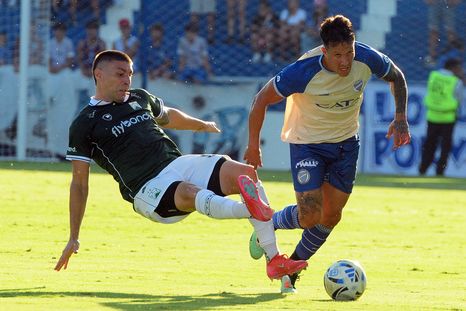 golpe para godoy cruz: andrada se desgarro y deja un vacio en el mejor momento del equipo golpe para godoy cruz: andrada se desgarro y deja un vacio en el mejor momento del equipo