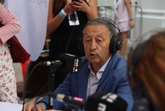 Celso Jaque junto con MDZ Radio 105.5 FM Foto: Santiago Tagua/MDZ