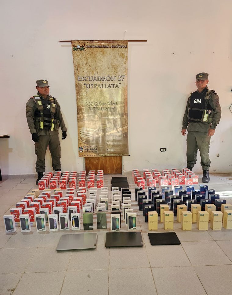 El contrabando descubierto por los gendarmes. Foto: Gendarmería Nacional.