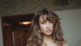 Mathilde Pinalt brilla en las redes sociales con su increíble belleza al natural Foto: Mathilde Pinalt / Instagram