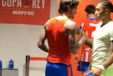 El saludo entre los futbolistas tras las semifinales de la Copa del Rey. Foto: Captura El saludo entre los futbolistas tras las semifinales de la Copa del Rey. Foto: Captura