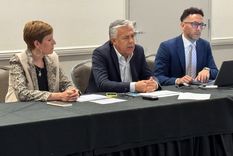 Jimena Latorre, Alfredo Cornejo y Lucas Erio. Mendoza se presentó en la principal feria petrolera de Texas. Foto: Gentileza Gobierno de Mendoza