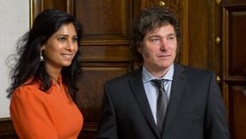 Gita Gopinath, la número dos del FMI, en una reunión con Javier Milei. Foto: X Oficina del presidente Javier Milei