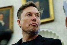 La salida de Musk se produce después de que el multimillonario criticara en una entrevista el proyecto presupuestario de Trump Foto: BBC