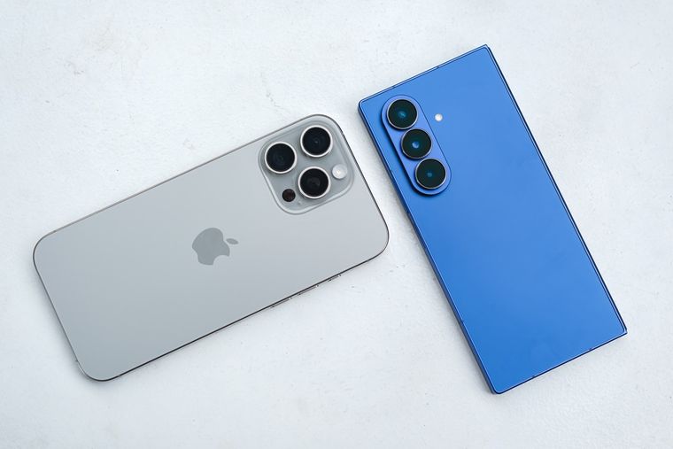 Cambiar la batería es la clave para mantener teléfonos iPhone y Android por años. Cambiar la batería es la clave para mantener teléfonos iPhone y Android por años.