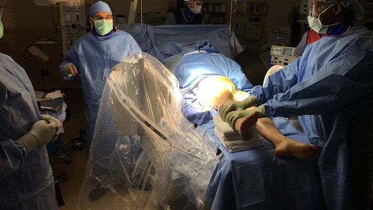 Los médicos tuvieron posturas diferentes frente a la situación de Danella, lo que causó indignación. Los médicos tuvieron posturas diferentes frente a la situación de Danella, lo que causó indignación. 