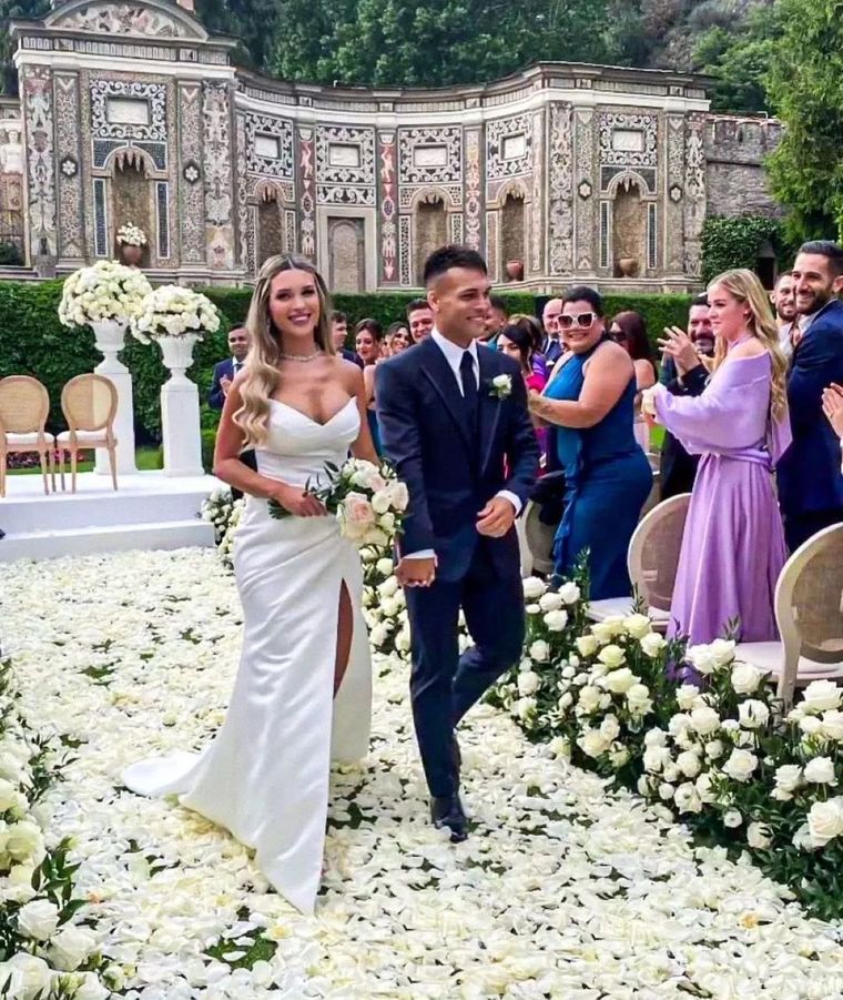 Los detalles del look nupcial de Agustina Gandolfo y sus invitadas Foto: Instagram