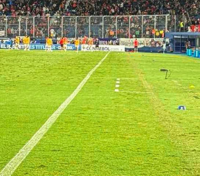 El empate en Asunción quedó atravesado por una maniobra reglamentaria que generó repercusiones. El empate en Asunción quedó atravesado por una maniobra reglamentaria que generó repercusiones.