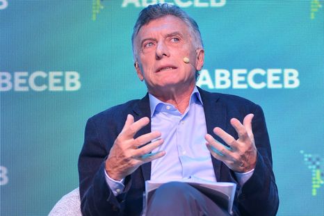 Mauricio decidió hablar. Mauricio decidió hablar.