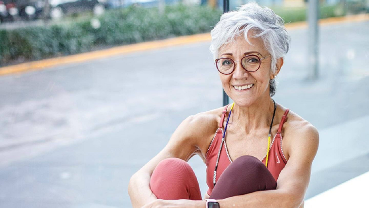 Martha Patricia Castañeda, “la nonna fitness”, es un ejemplo e inspiración para mujeres mayores de 60 años. Foto: Instagram
