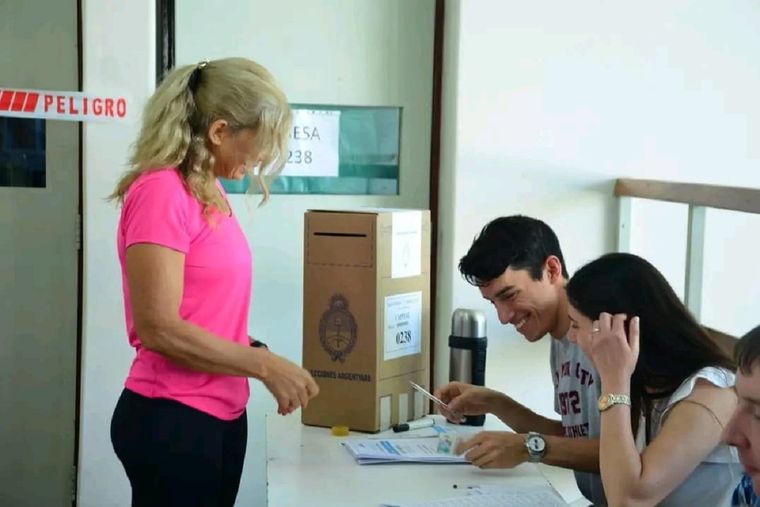 La exfuncionaria de peso ahora se dedica a presidir una fundación Foto: Facebook LM