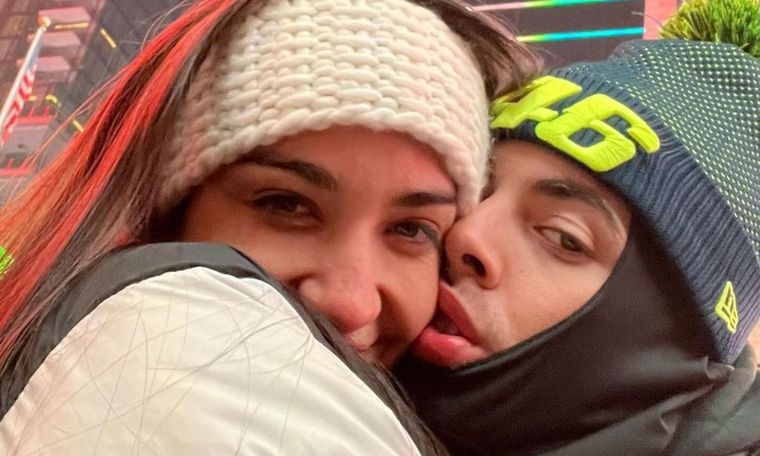 María Becerra y J Rei se mostraron muy enamorados en Nueva York La pareja de artistas está pasando un excelente momento Foto: @jrei