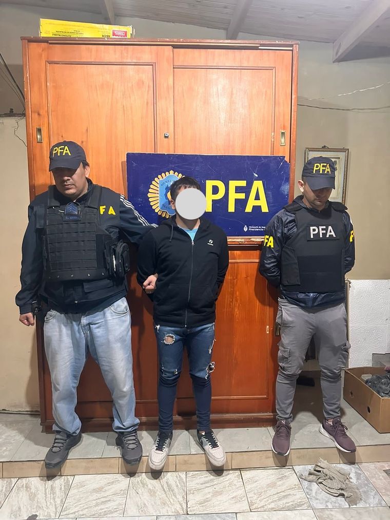 Uno de los detenidos por las amenazas de bomba Foto: Gentileza